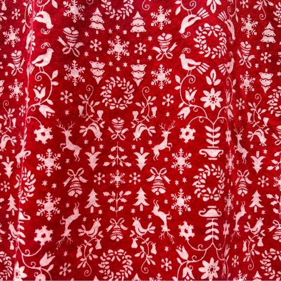 ⬇️Lands’ End Women’s Holiday Turtleneck Size L Color Red And White Pattern - Picture 4 of 8